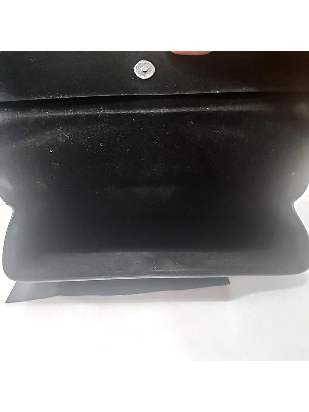 Guess Large Black Faux Leather Soft Case w Cloth - Picture 2 of 3